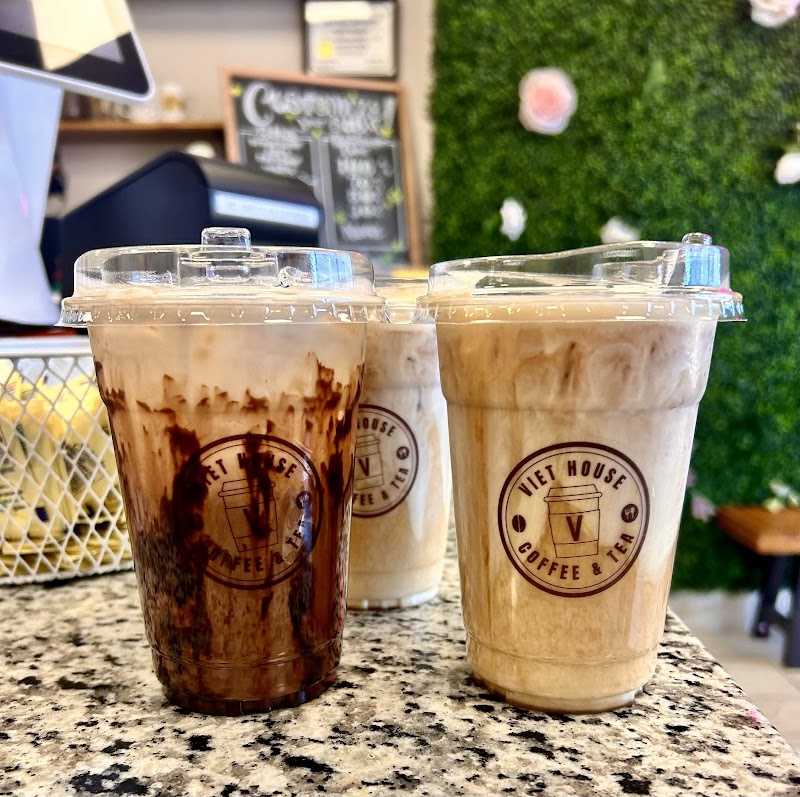 Viet House - Coffee, Boba Tea, & Vietnamese Cuisine photo 4