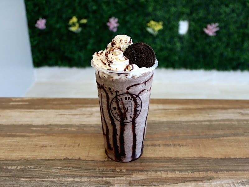 Viet House - Coffee, Boba Tea, & Vietnamese Cuisine photo 2