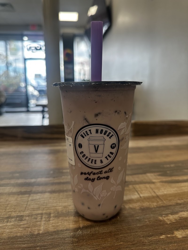 Viet House - Coffee, Boba Tea, & Vietnamese Cuisine photo 4