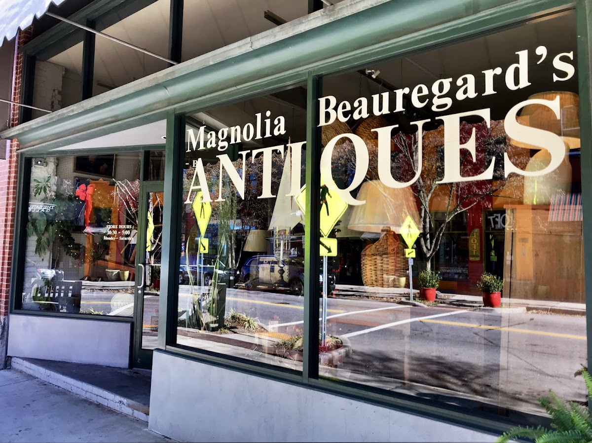 Magnolia Beauregard's Antiques