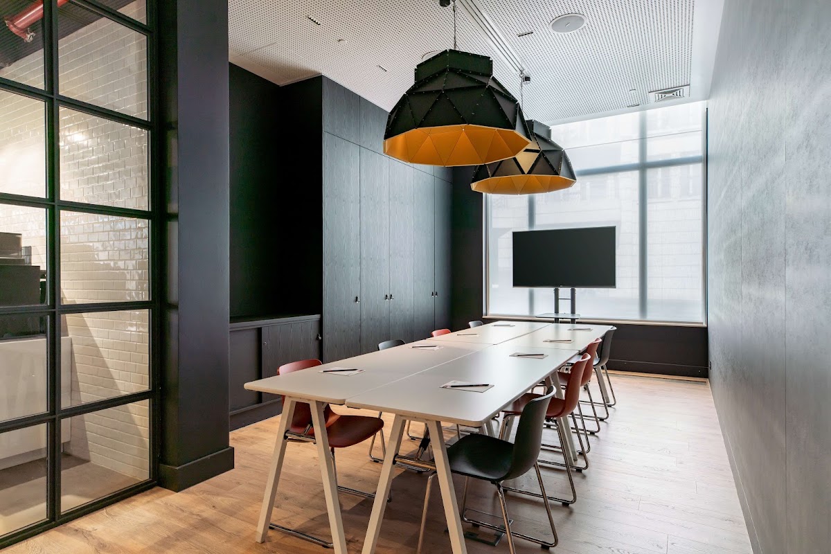 Radisson RED Brussels 5
