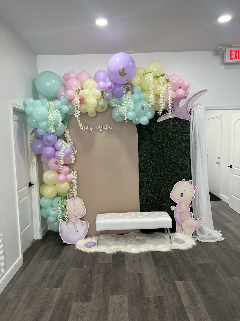 The Gallery Wicker Park — interior