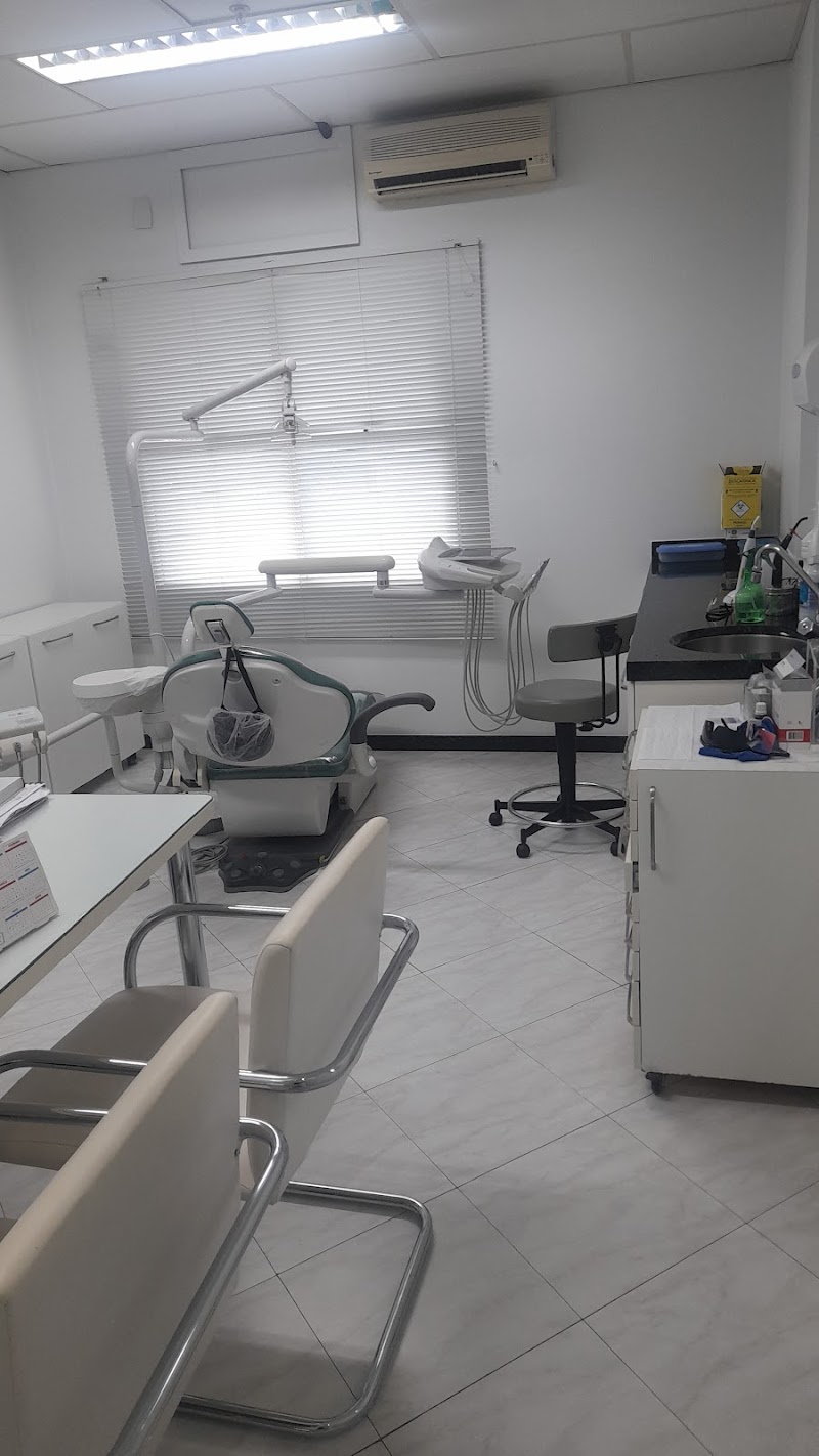 Dra. Andréa Fogaça Meneguette | Tratamento de Bruxismo | Dor na Atm - Campinas - foto 2