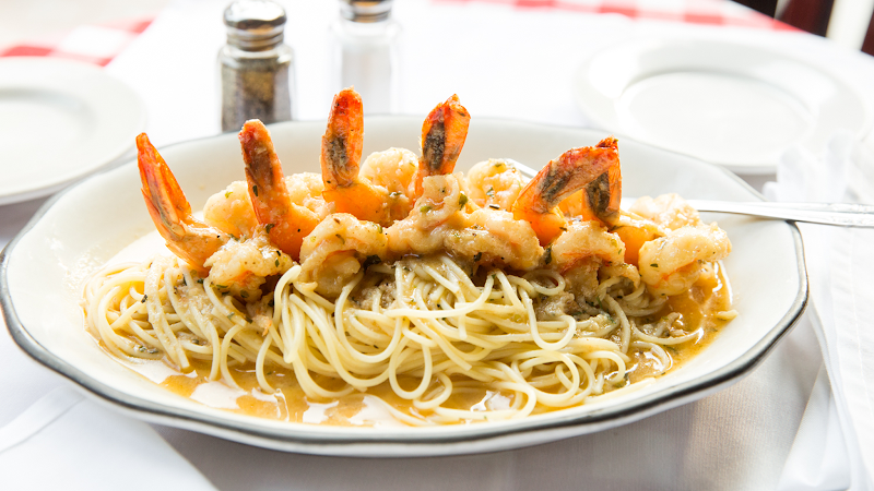 Mimi's Restaurant and Piano Bar photo 2