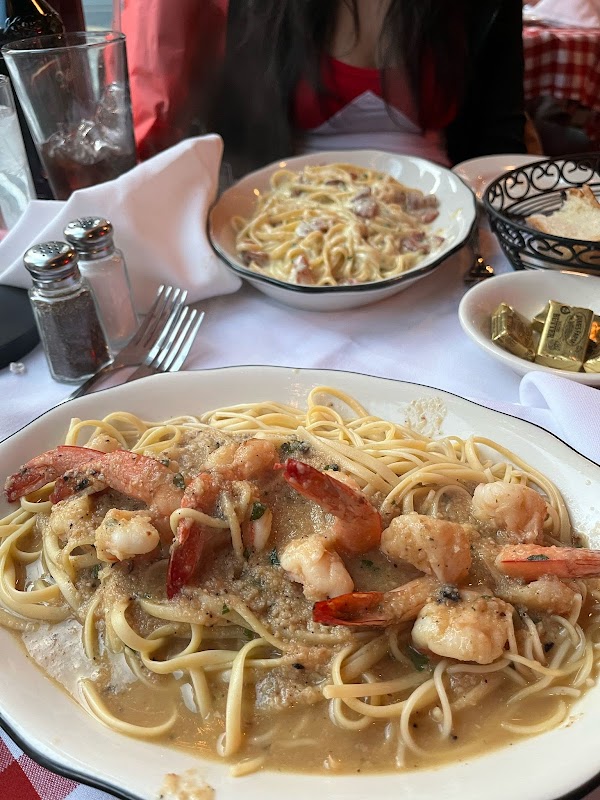 Mimi's Restaurant and Piano Bar photo 8