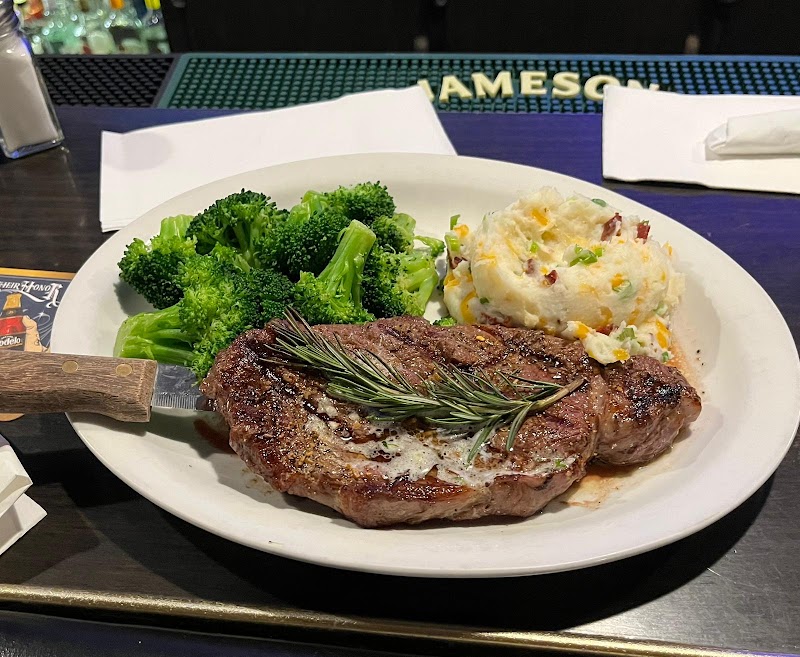 Farnesi's Steakhouse & Bar photo 2