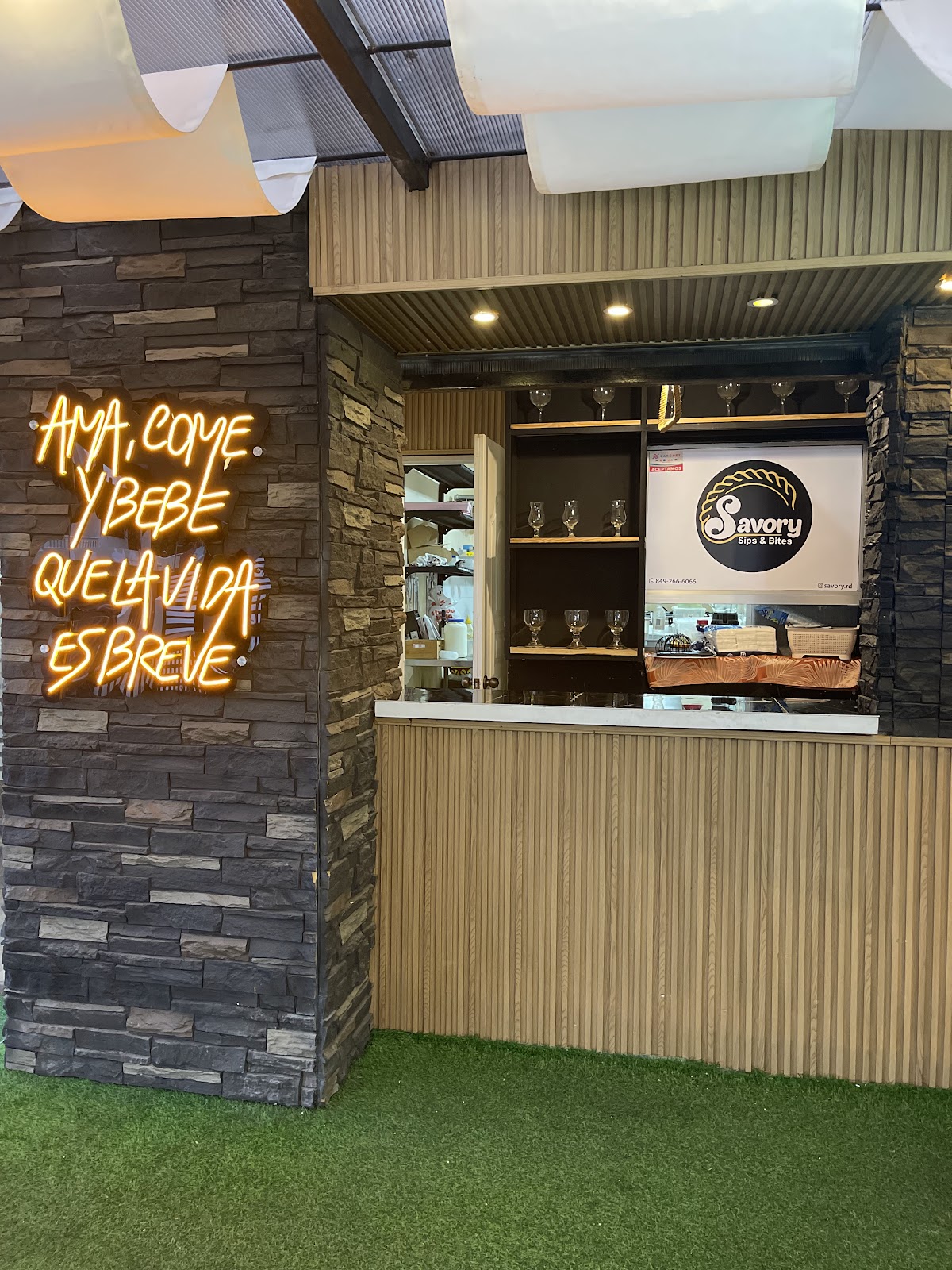 Savory Sips & Bites - Imagen 1