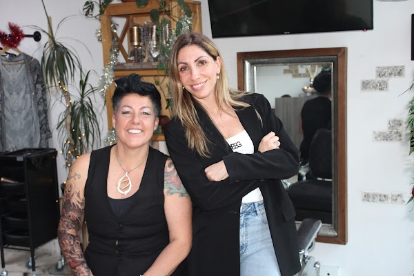 Via Spiga Hairdresser Neutral Bay