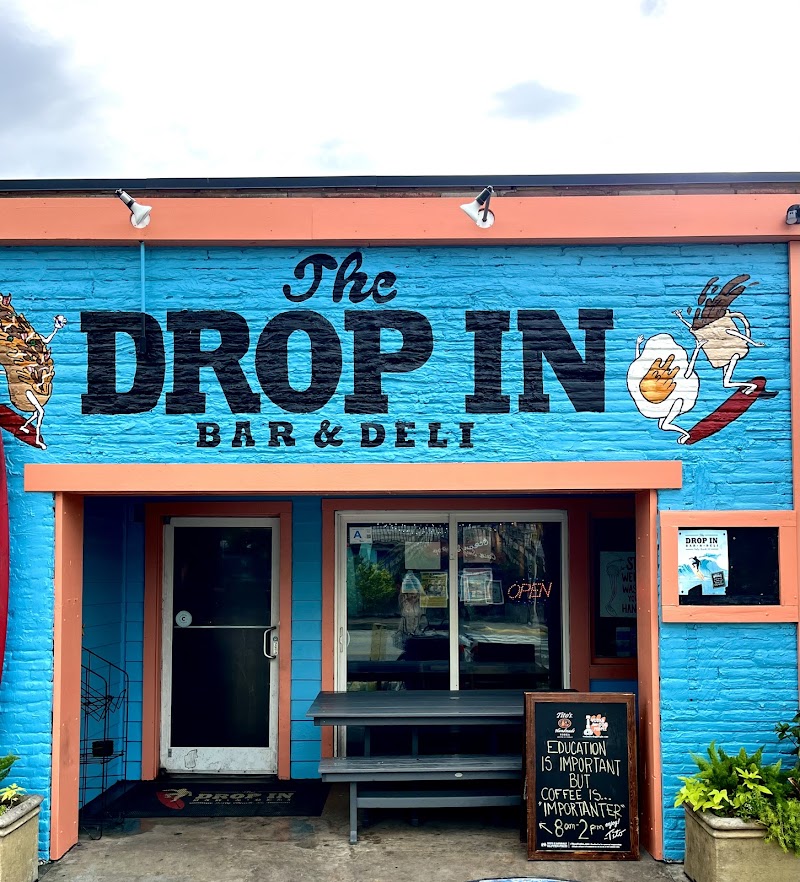 The Drop-In Bar & Deli photo 4