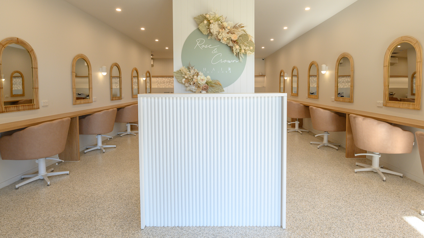 Rose & Crown Hair photo 1