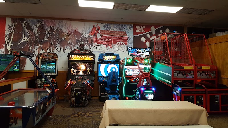 Galaxy Lanes and Games photo 3