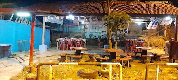 Selaru Corner - Photo 1