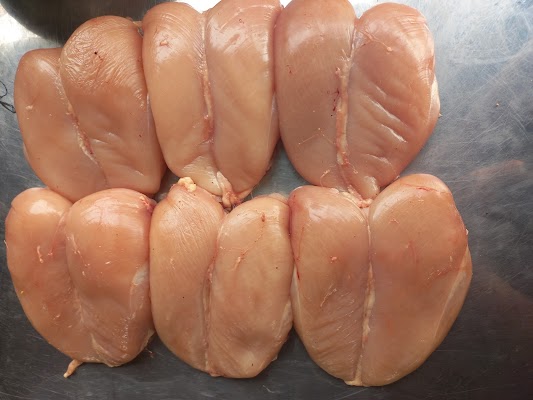 Naveed Poultry And Chicken Shop