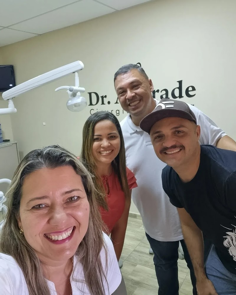 DR. ANDRADE CIRURGIÃO DENTISTA - IMPLANTES | UNAMAR - CABO FRIO - foto 4
