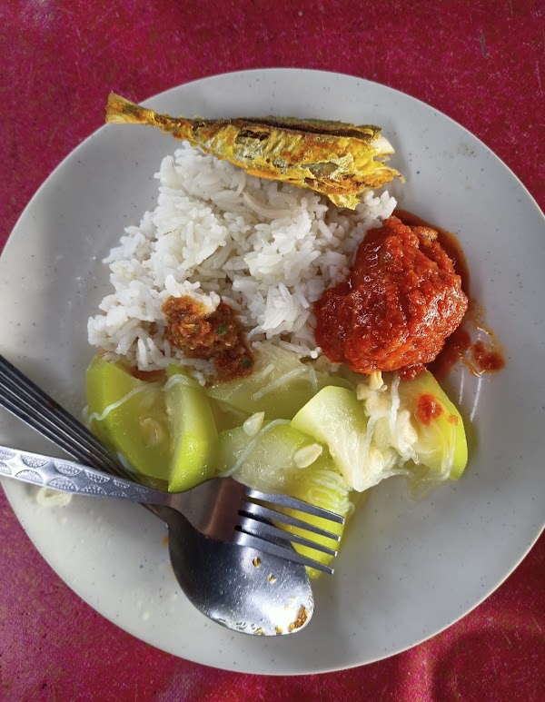 Kedai Makan Kak Ani - Photo 1