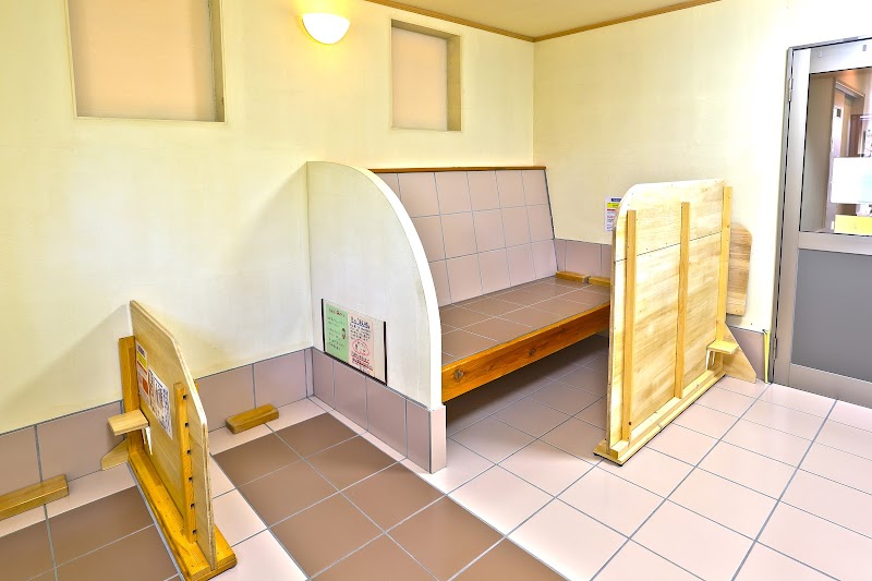 陶板浴にいつ 3