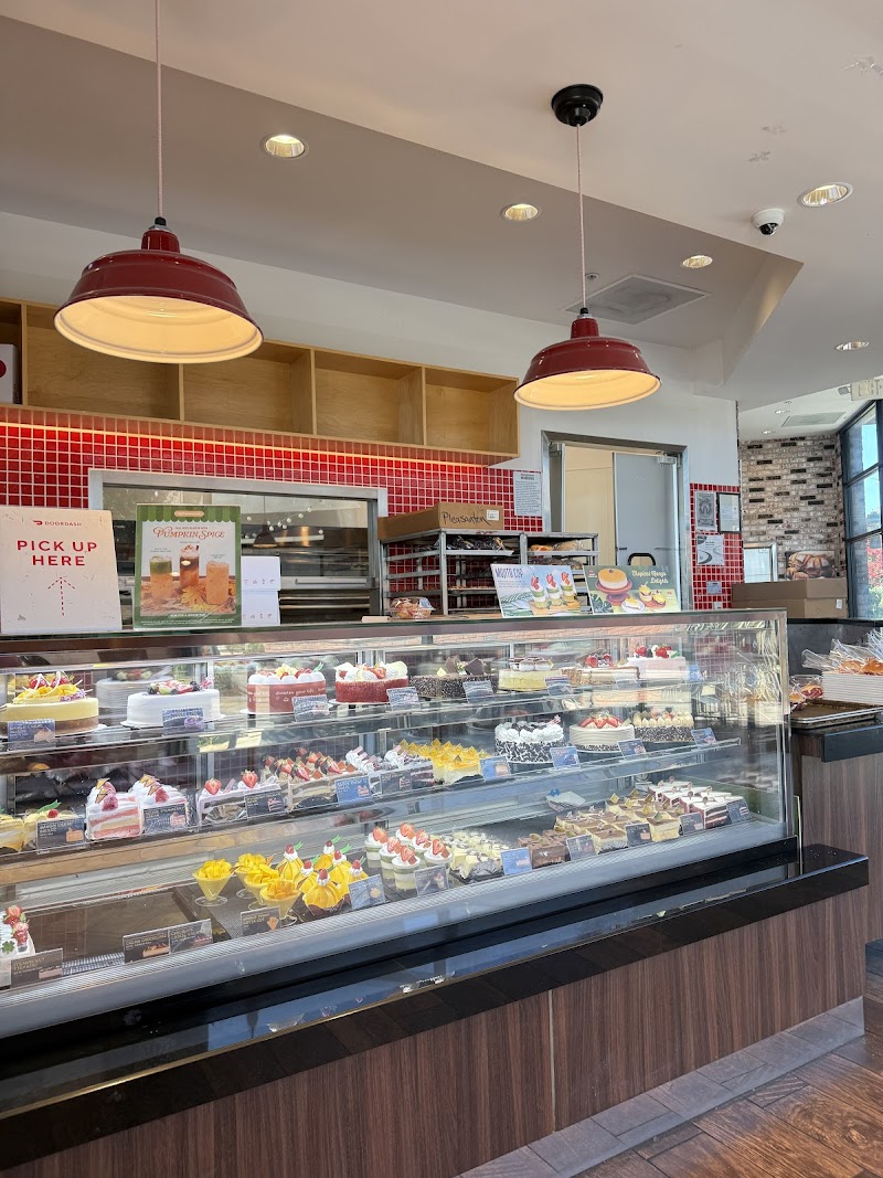 85°C Bakery Cafe - Pleasanton photo 3