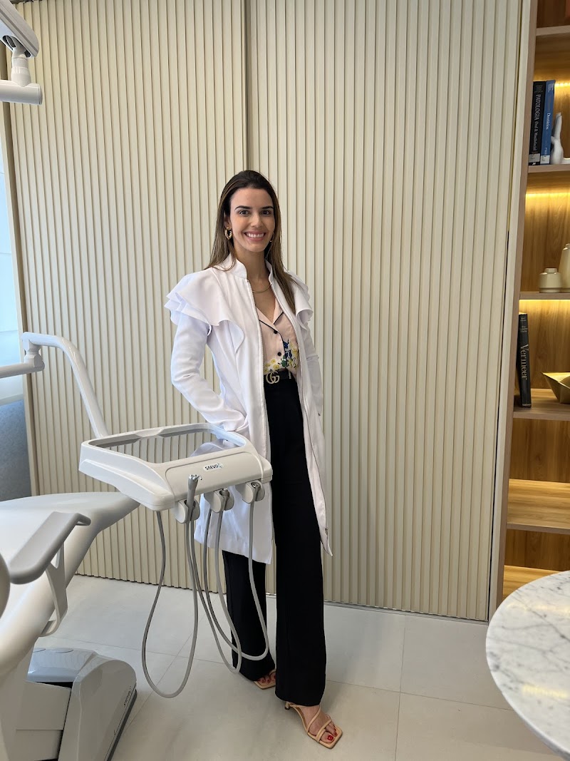 Dra. Ludmyla Nascimento Ortodontista - Invisalign Top Doctor - Belém PA - foto 5