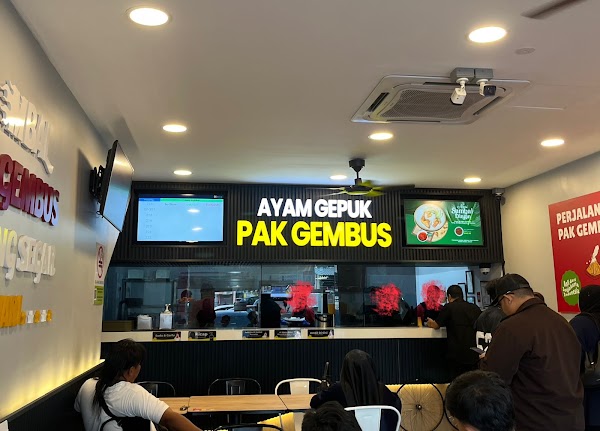 Ayam Gepuk Pak Gembus Seri Iskandar