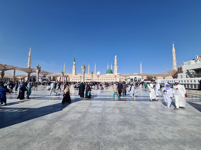 Haram Madina Almasjid Al Nabawi shareef photo 3