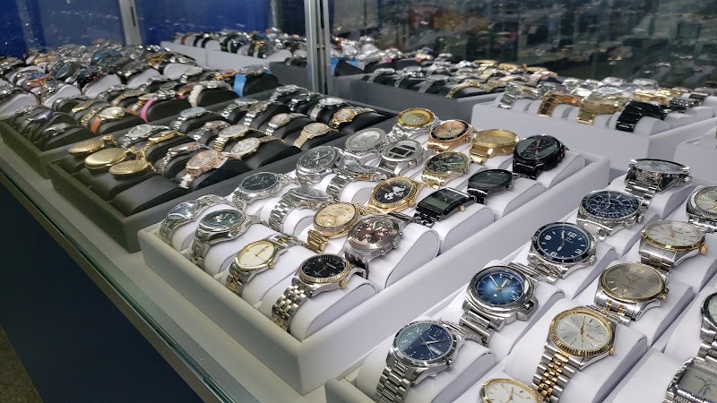 La Familia Pawn and Jewelry photo