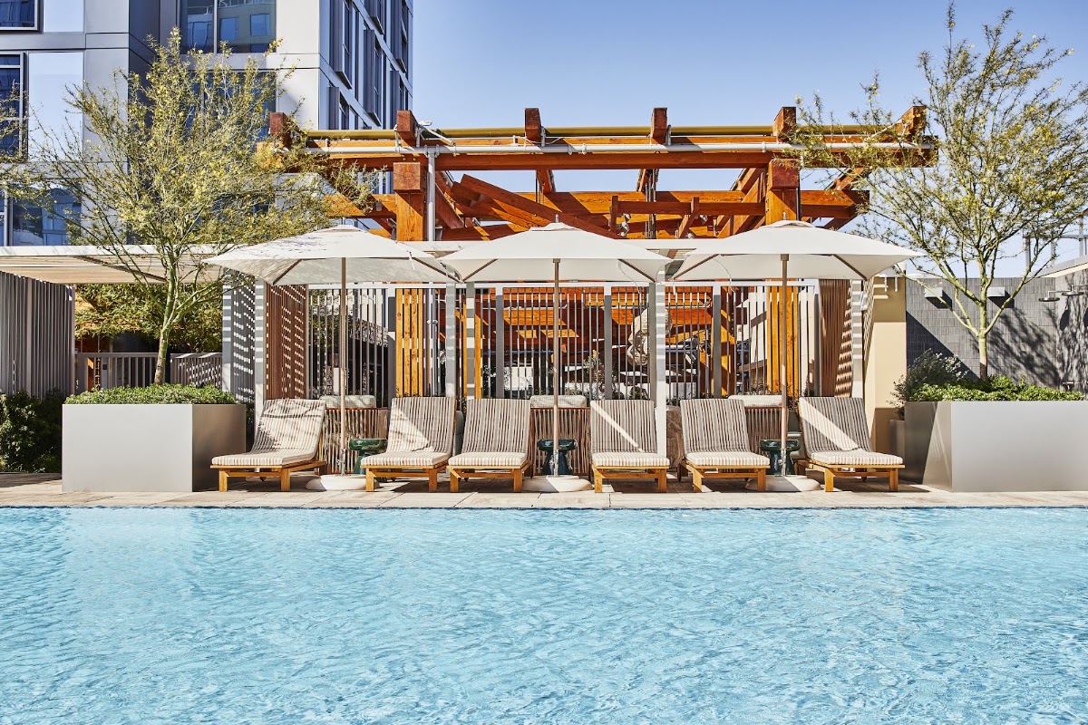 Conrad Los Angeles, dog-friendly hotel, photo 2