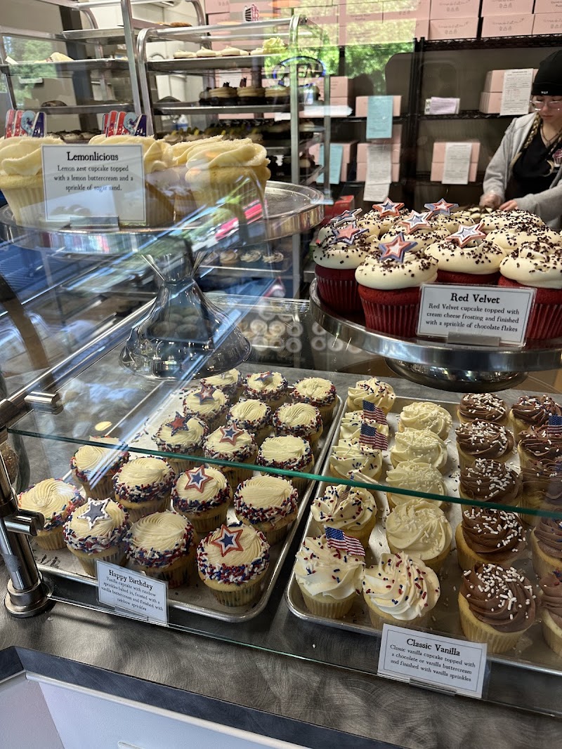 Wanna Cupcake? Bakery Cafe photo 4