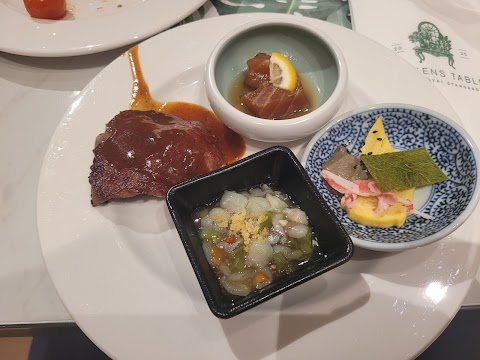퀸즈테이블 사진 3