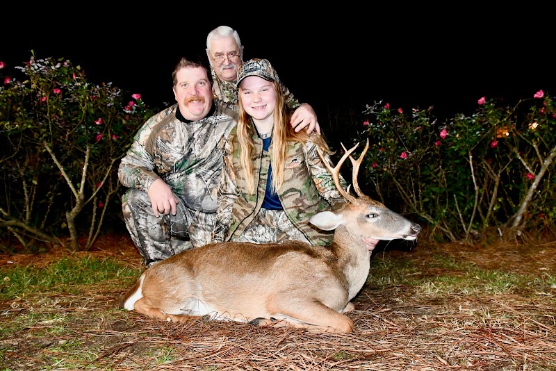 Red Bluff Lodge - Photo 1