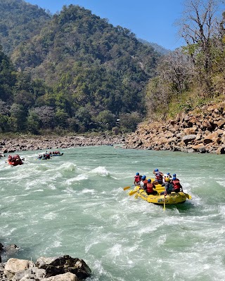 Central Himalayan Adventure - Image 2