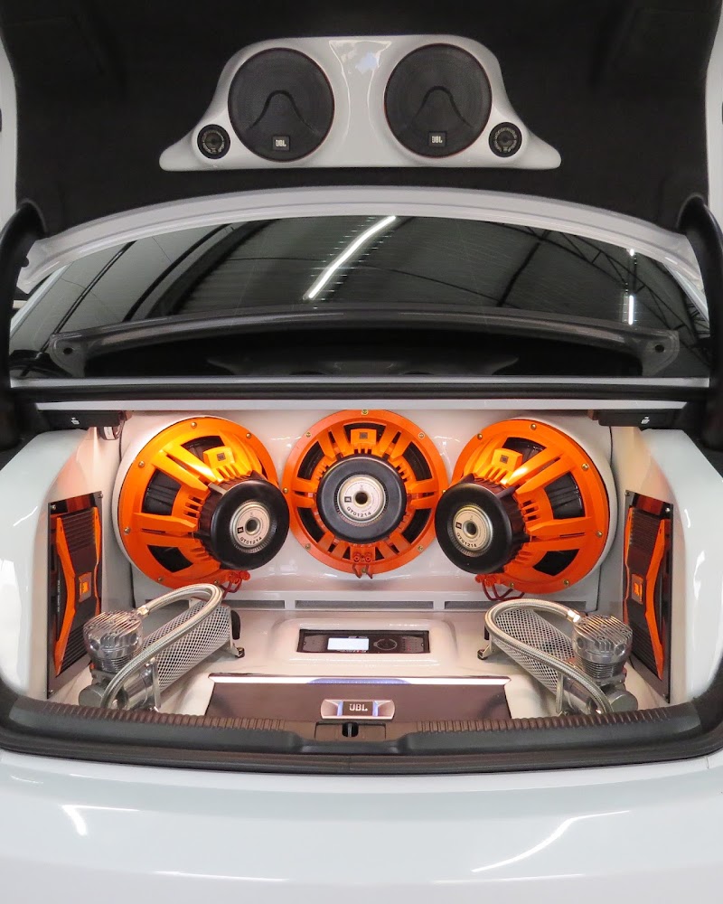 Foto de Mont Blanc Center Car
