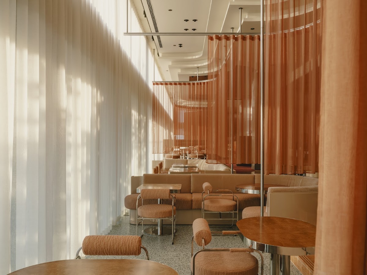 The Standard, Brussels 4