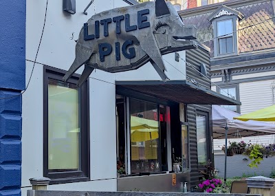 Little Pig food truck