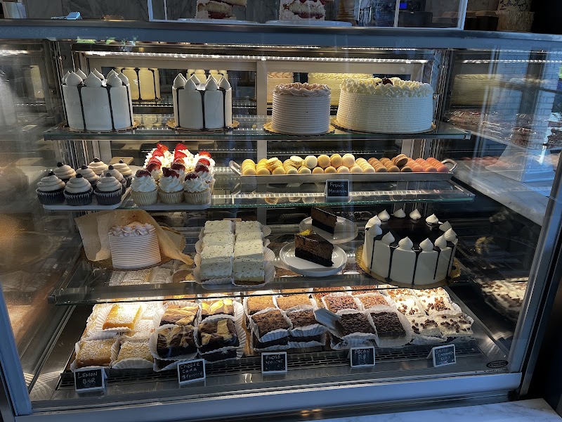 Mad Hatter Cafe + Bakeshop photo 4