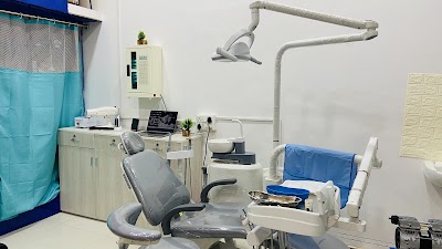 HOLISTIC(संपूर्ण) Dental, Maxillofacial & Orthopaedic care