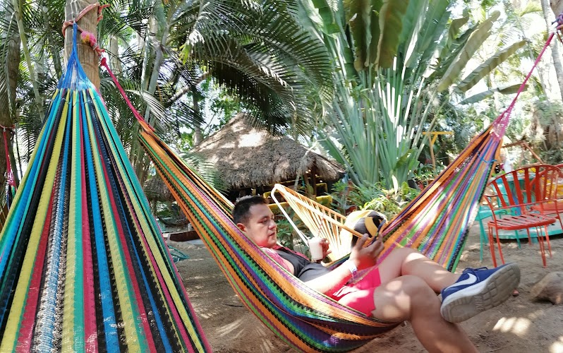 Junto al Rio Beachfront Hotel Sayulita