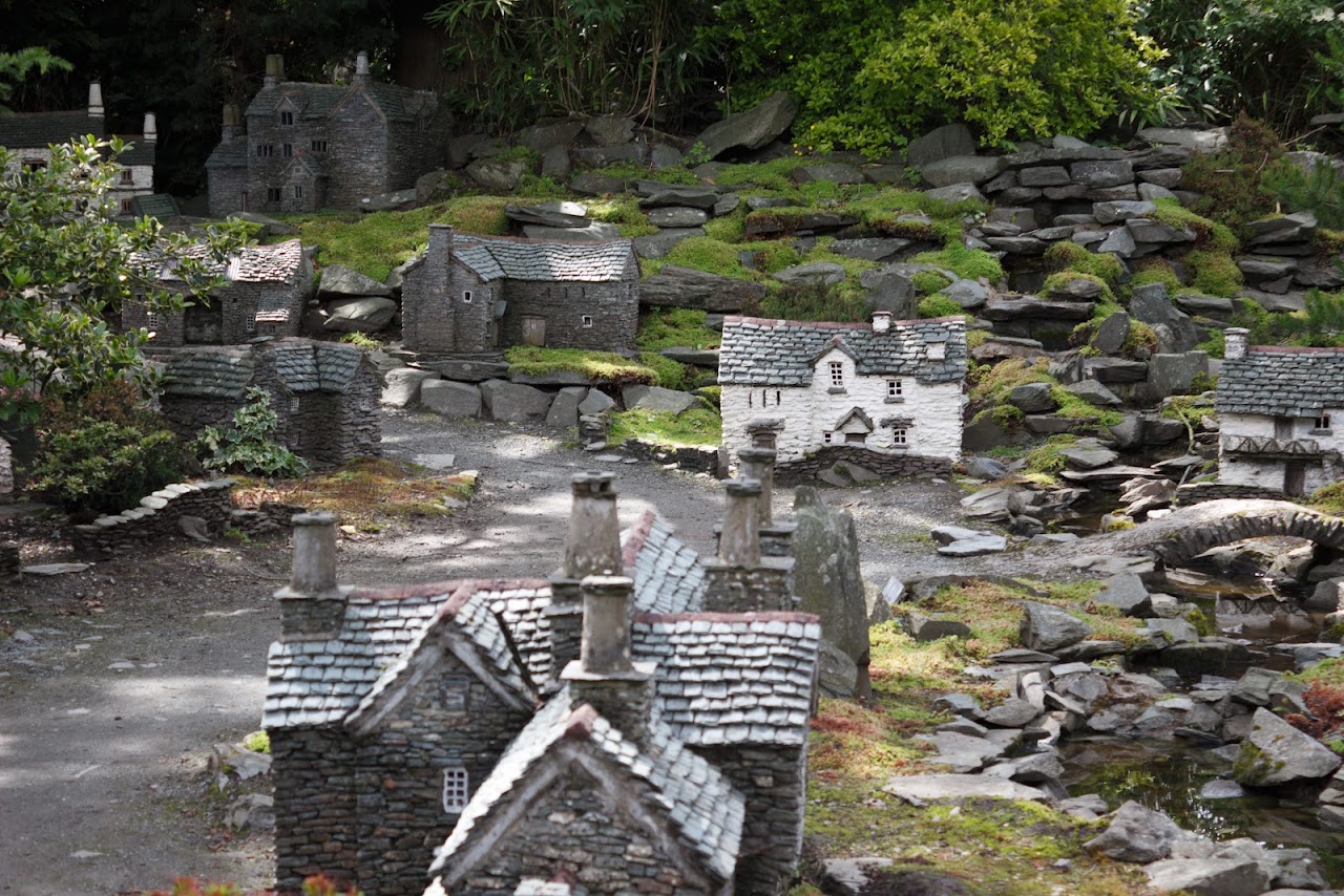 Lakeland Miniature Village