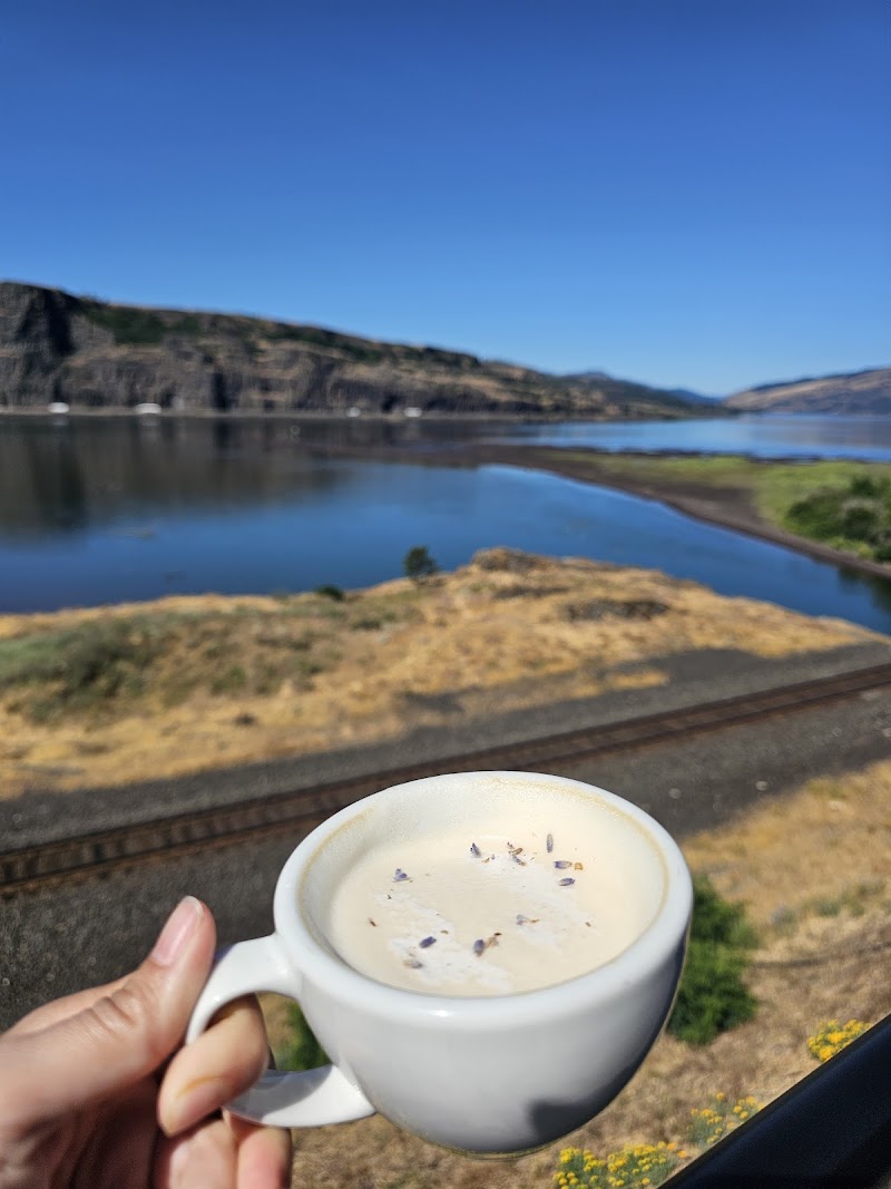 Confluence Café photo 4