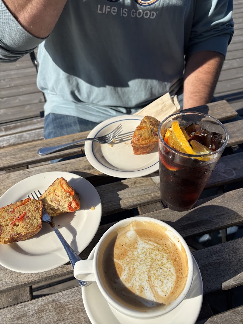 Confluence Café photo 3