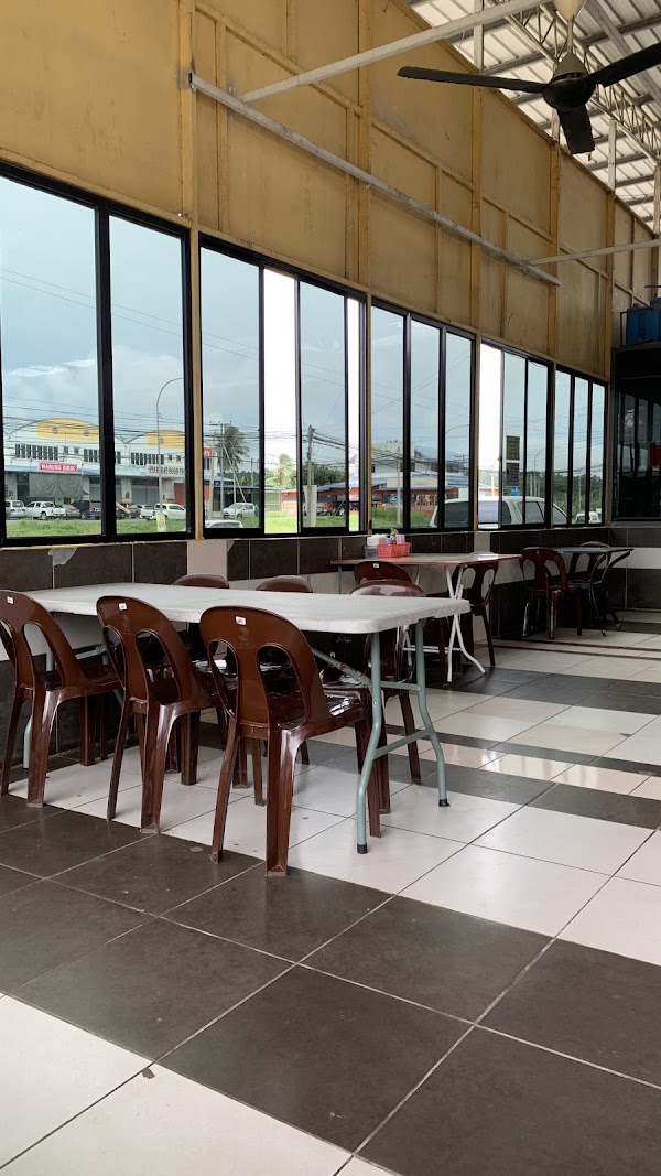 D'jah Ikan Bakar - Photo 1