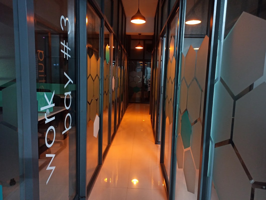 Green Coworks — photo 1