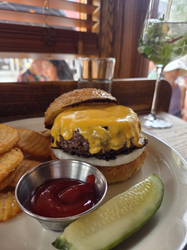 Red Hook Tavern photo 3