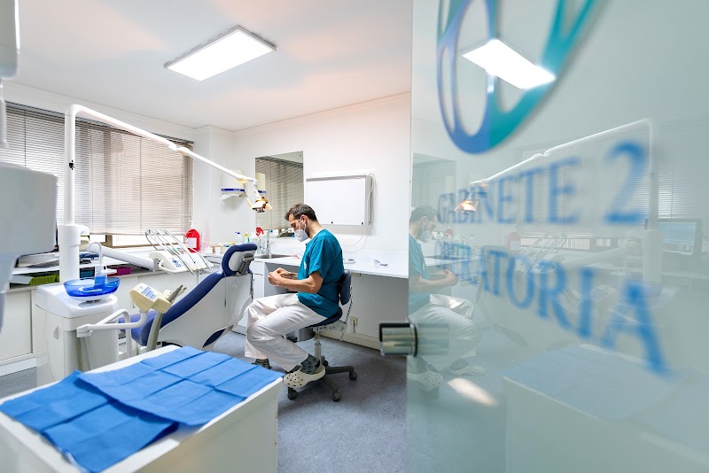 Clínica Dental Hernández Vallejo photo 2