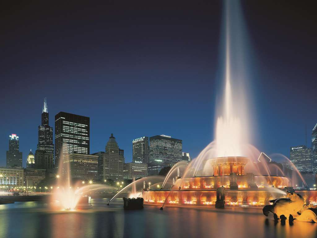 Fairmont Chicago at Millennium Park, dog-friendly hotel, photo 5