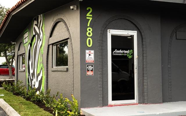Video tour of Anchored Cannabis - Fort Lauderdale retail environment