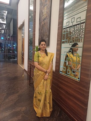 Dr. Minal kalambe Akare- Best Obstetrics and Gynecologist in Nagpur/ experienced gynecologist in Nagpur/PCOD CLINIC - Image 2