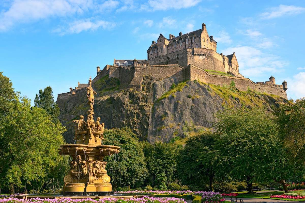 Best Dog-Friendly Hotels in Edinburgh, United Kingdom