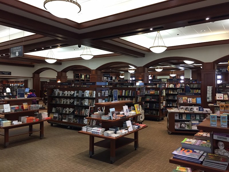Hammes Notre Dame Bookstore photo 2
