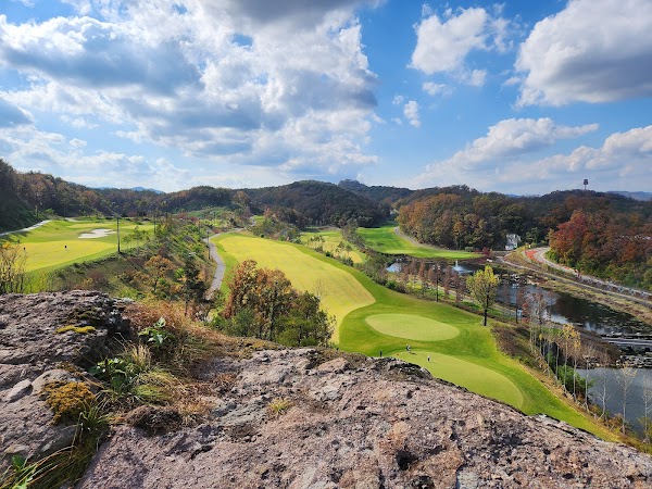 illite Country Club & Resort 1