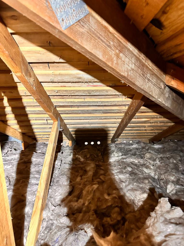 Attic Insulation Los Angeles - General Contractor in Los Angeles